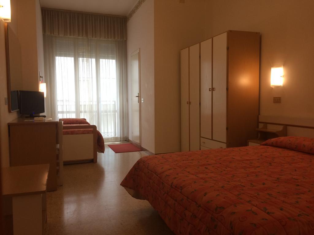 Hotel Cobalto Rimini Room photo